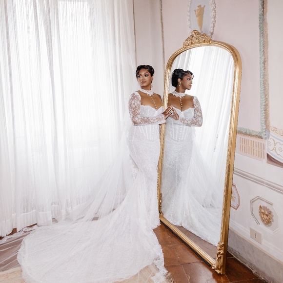 Alunoko Wedding dress